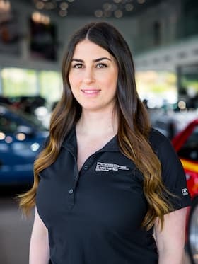 Photo of Lori Kizirian